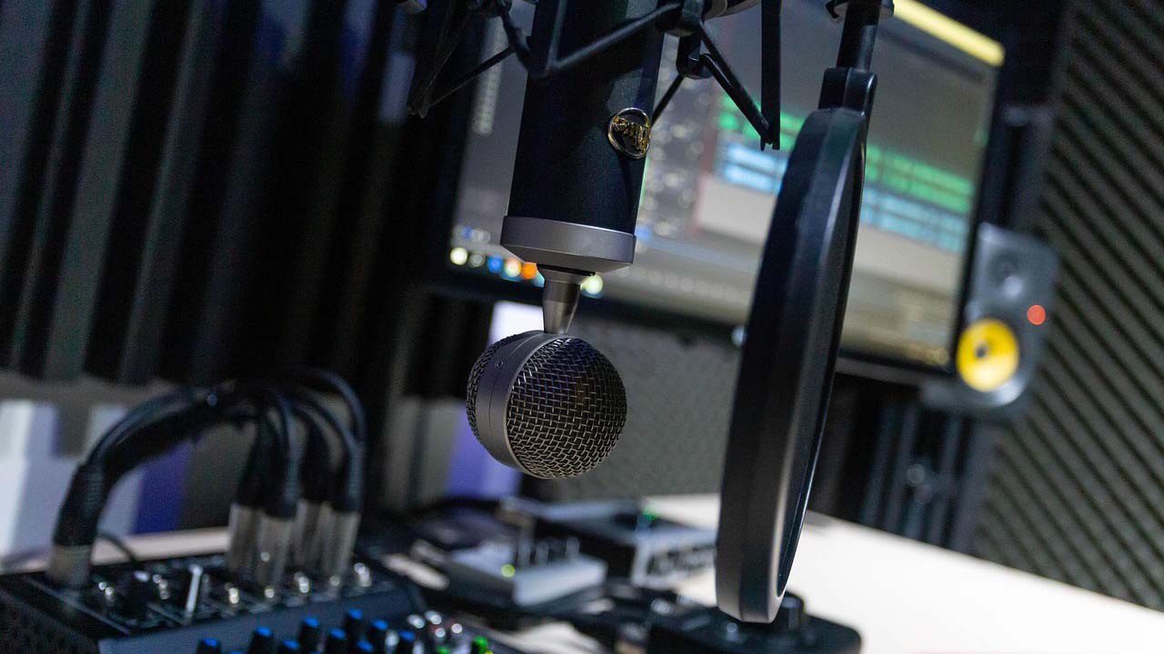 DMC baut WM-Produktionsinfrastruktur für MagentaTV
