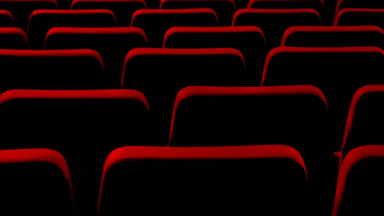 Federal Councillor calls for a relaunch of the cinema investment scheme