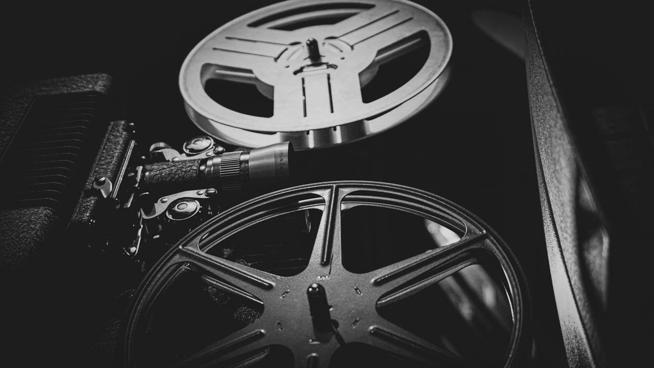 Bavaria Film: Unternehmenssprecher Sebastian Feuß verlässt die Gruppe